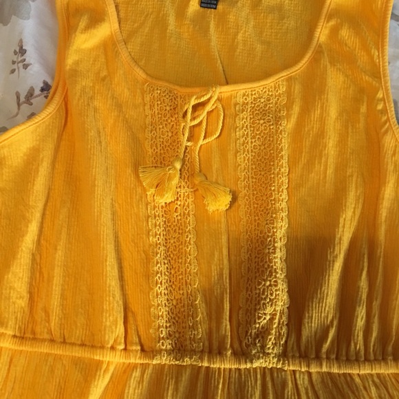 NEW STRETCHY CASUAL DRESS - Picture 2 of 4